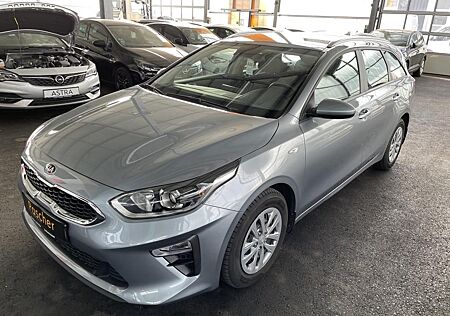 Kia Cee'd Sportswagon CEED SW SILVER 1.0 T SHZ, KAMERA, PDC, KLIMAAUTO