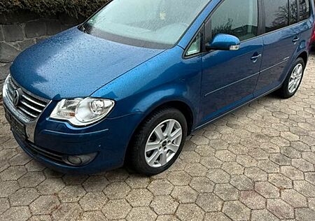 VW Touran Volkswagen 2.0 TDI DPF Trendline Trendline