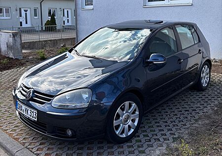 VW Golf Volkswagen 2.0 FSI Comfortline *HU/AU NEU*