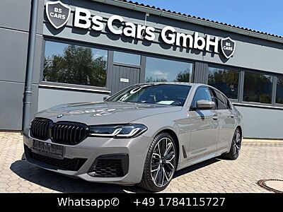 BMW M550i xDrive V8 BiTurbo*Carplay*Ambiente*Schiebe