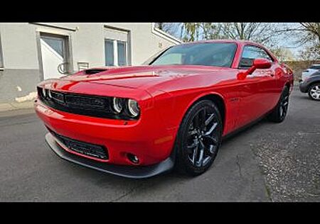 Dodge Challenger 5.7 R/T HEMI