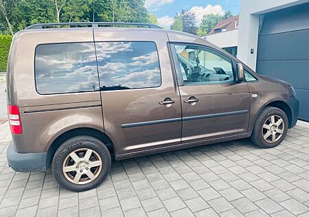 VW Caddy Volkswagen 1,2TSI 77kW Comfortline 7-Sitzer Comfo...