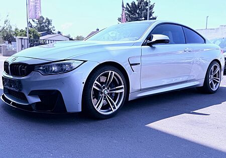 BMW M4 Coupe*Carbon*Leder*Headup*Memory*Keyless*