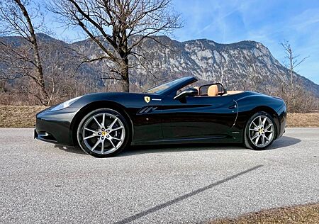Ferrari California 4.3 V8 2-Sitzer