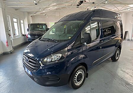 Ford Transit Custom L1H2, Rollstuhllift
