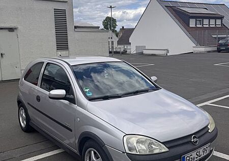 Opel Corsa 1.2 -