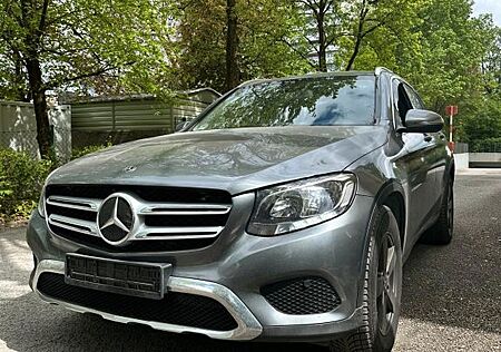 Mercedes-Benz GLC 250 d 4MATIC Autom. -