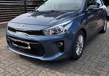 Kia Rio 1..4 T-GDI 100 Dream-Team Edition Dream-T...
