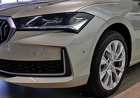 Skoda Superb Combi 1.5 TSI DSG Selection Matrix Leder