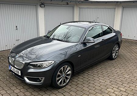 BMW 220i Coupé Modern Line Modern Line