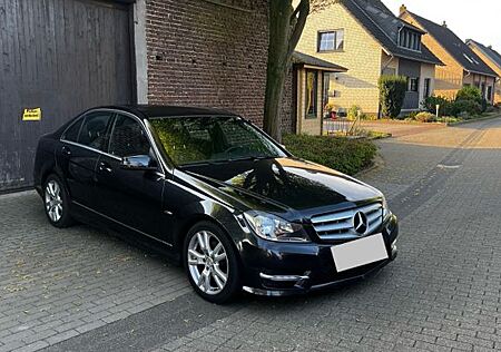 Mercedes-Benz C 200 CDI BlueEFFICIENCY AMG Paket AVANTGARDE
