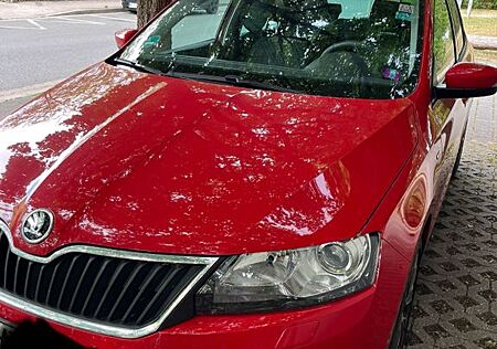 Skoda Rapid 1.0 TSI Active Spaceback Active