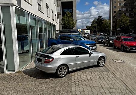 Mercedes-Benz C 350 C350*AUTOM.*EVOLUTION*150TKM*TÜVNEU*LEDER*SHKHFT