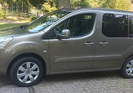 Citroën Berlingo Zahnriemen + Ölwechsel + Tüv NEU