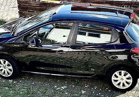 Peugeot 208 1.2 Urban Move PureTech 82 Urban Move