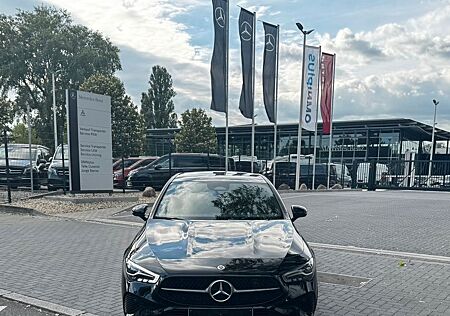 Mercedes-Benz CLA 200 Lim Ben Automatik 163PS Facelift MBUX