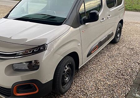 Citroën Berlingo BlueHDi 130 S&S SHINE M EAT8 SHINE