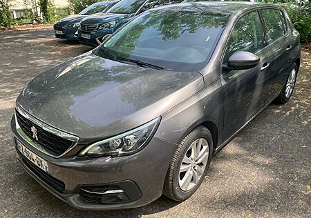 Peugeot 308 BlueHDi 130 EAT8 Active Pack