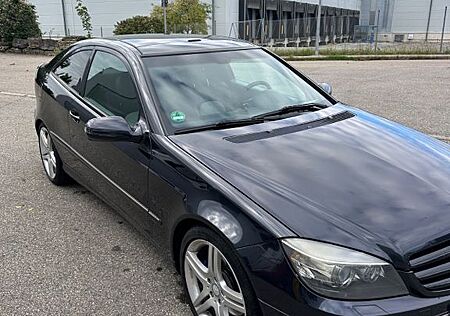Mercedes-Benz CLC 230