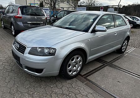 Audi A3 1.6 Attraction*SHZ*Klimatronic*ALU+Winterreif