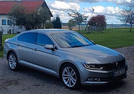 VW Passat Volkswagen 2.0 TDI SCR DSG Highline Highline