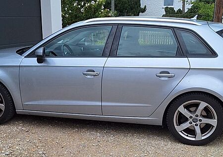 Audi A3 1.4 TFSI cod ultra S tronic -