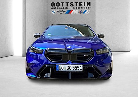 BMW M5 Touring M Drivers P. / UPE 157.680€