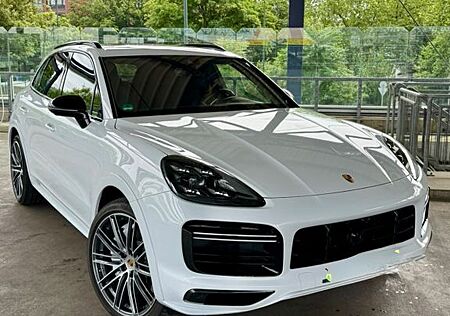 Porsche Cayenne Turbo