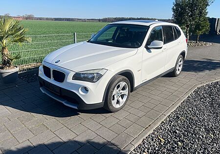 BMW X1 xDrive20d - Navi Pano TÜV neu