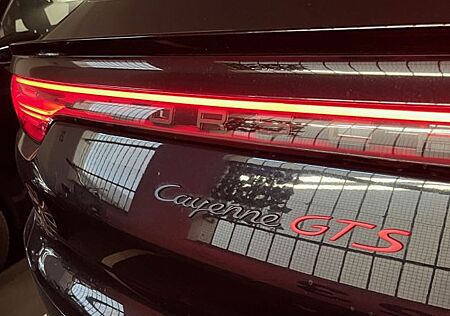 Porsche Cayenne Coupe GTS ,Exklusiv,Voll,Garantie 07.027