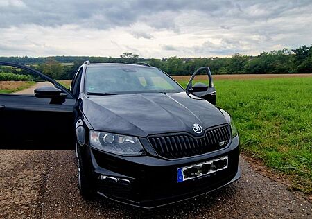 Skoda Octavia 2.0 TDI DSG 4x4 RS Combi RS