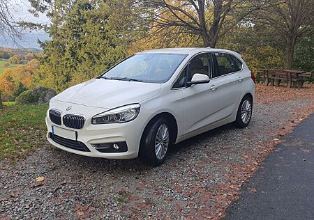 BMW 218 gebraucht kaufen BMW 218d Active Tourer - Luxury Line - weing km
