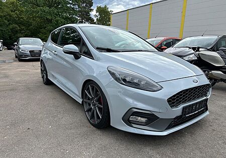 Ford Fiesta ST Performance Bang & Olufsen