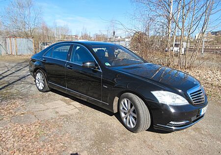 Mercedes-Benz S 500 4MATIC-AIRMATIC-ALL-MEDIA-V8