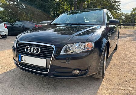Audi A4 1.6 Lim. TOP Zustand1.6*Klima*Sitzhe