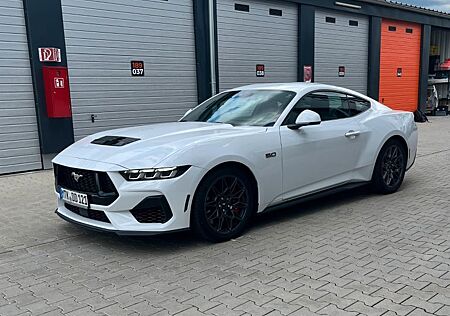 Ford Mustang 5.0 V8 GT DE Modell 4 JAHRE GARANTIE
