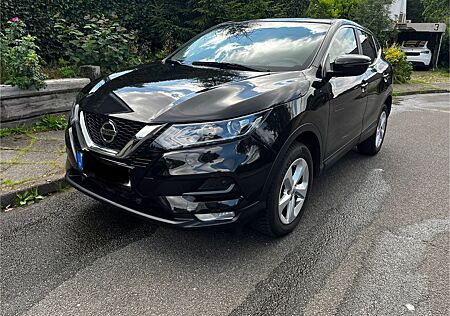 Nissan Qashqai 1.3 DIG-T MHEV 140PS Acenta Acenta