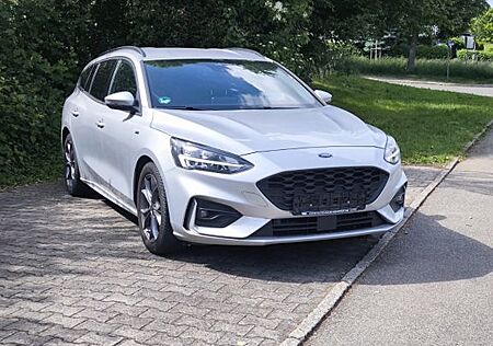 Ford Focus /ST Line/ 1.0 ECOBOOST/HUD/KAMERA/SHZ