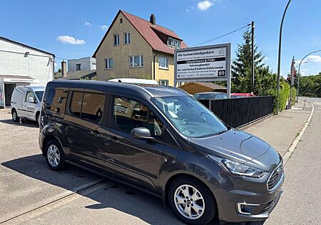 Ford Grand Tourneo Titanium 7-Sitzer Autom. Pano AHK