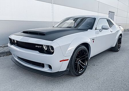Dodge Challenger 5.7 HEMI R/T Plus WIDEBODY Demon Look