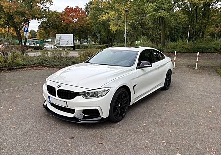 BMW 428i xDrive Coupé Sport Aut. M Paket