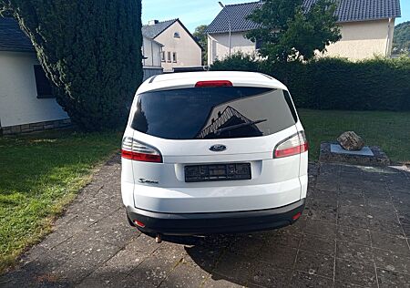 Ford S-Max 2.0 Ambiente Ambiente