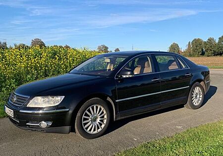 VW Phaeton Volkswagen 3.0 V6 TDI lang 4MOT. Tiptronic 4-Si...