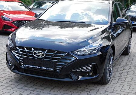 Hyundai i30 Trend mit Navi