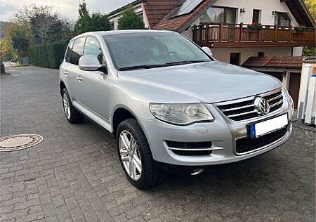 VW Touareg Volkswagen 3.0 V6 TDI Tiptronic Individual