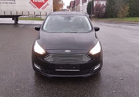 Ford C-Max Titanium