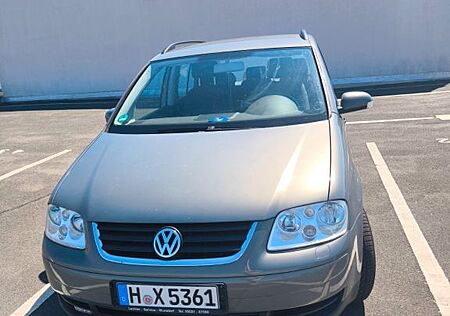 VW Touran Volkswagen 2.0 TDI DSG Trendline Trendline