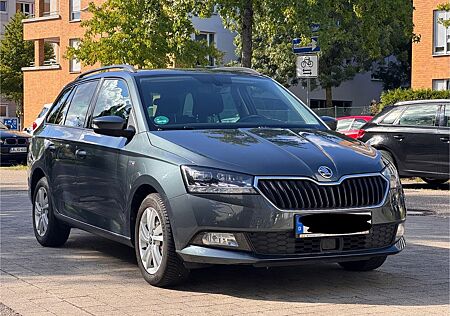 Skoda Fabia 1.0l STYLE COMBI, AHK, LED