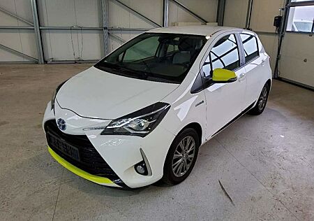 Toyota Yaris Hybrid Team D