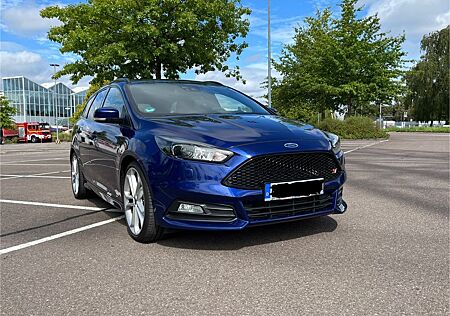 Ford Focus 2,0 Turnier ST